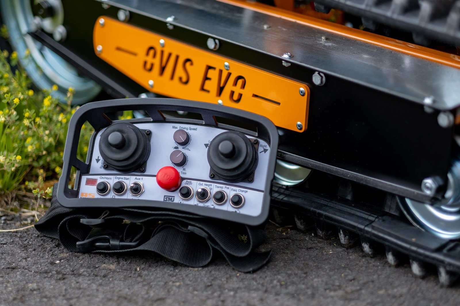 AS 1000 Ovis EVO RC Remote-Controlled Flail Mower - Image 8