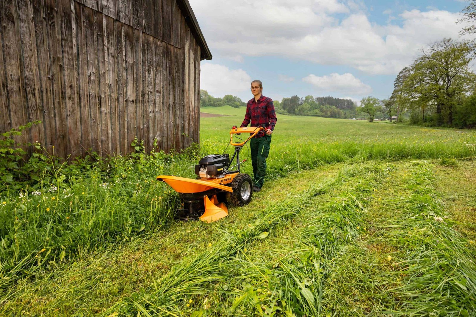 AS 700 KM Petrol Drum Mower - Image 2
