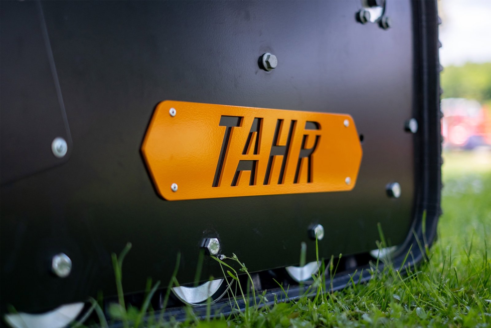 AS 990 Tahr RC Remote-Controlled Crawler Slope Mower - Image 9