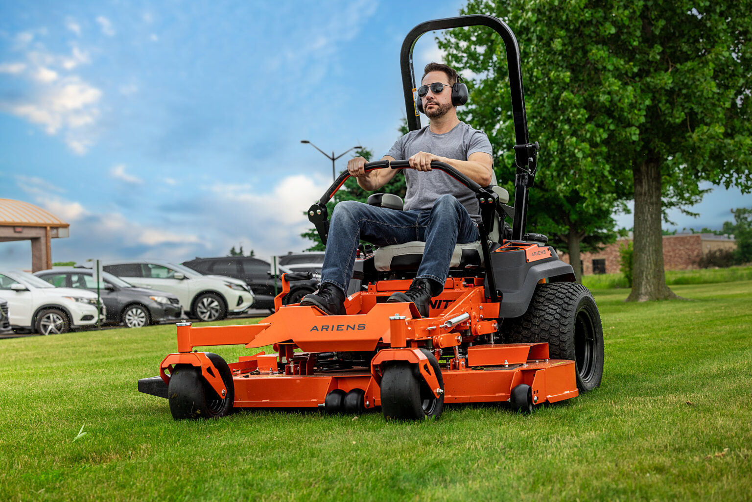 Fx Racing Mower Ariens ZENITH 60 Zero-Turn Mower | 60