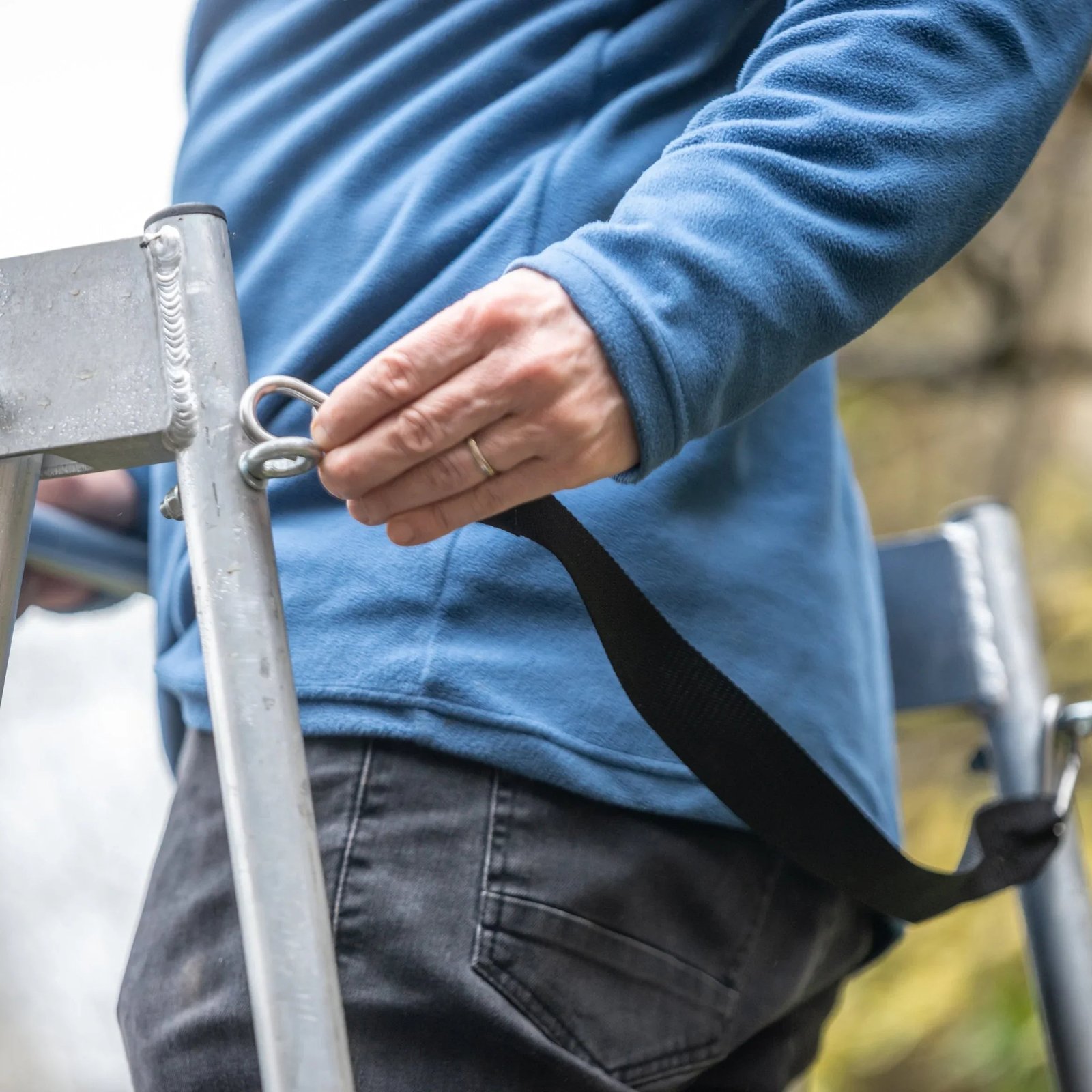 Henchman Hi-Step Platform Ladder - Image 5