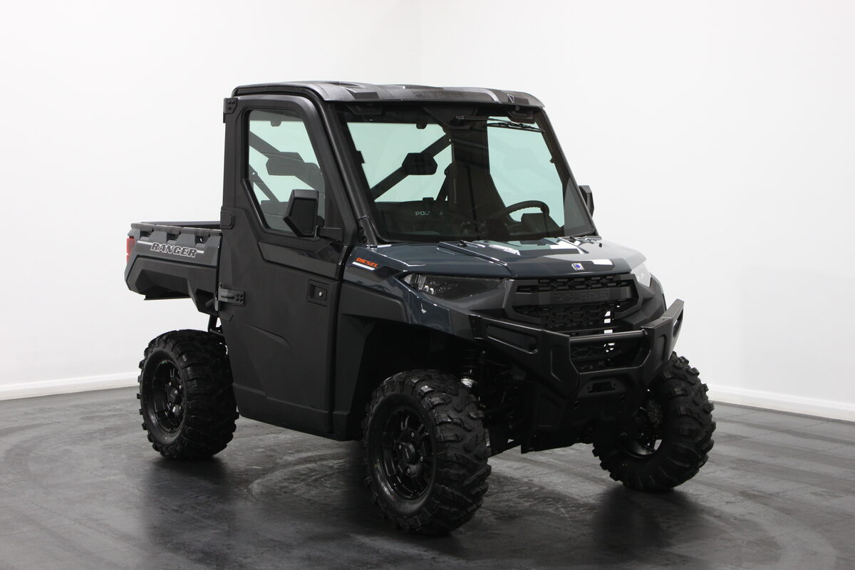 Polaris RANGER DIESEL DELUXE with Cab and heater