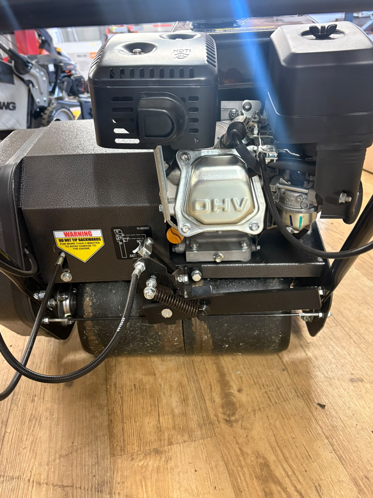 Cobra Fortis 14L 14" Petrol Cylinder Lawnmower - Ex-Display - Image 5